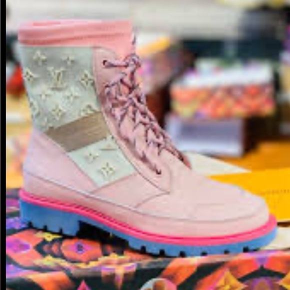 Louis Vuitton Shoes - Louis Vuitton Pink and Cream Lace Up Boots